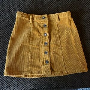 Forever 21 Skirt, size Medium